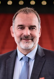 Portätfoto von Prof. Dr.-Ing. Manfred Krafczyk (TU Braunschweig), Vorsitzendem des efzn-Aufsichtsrates